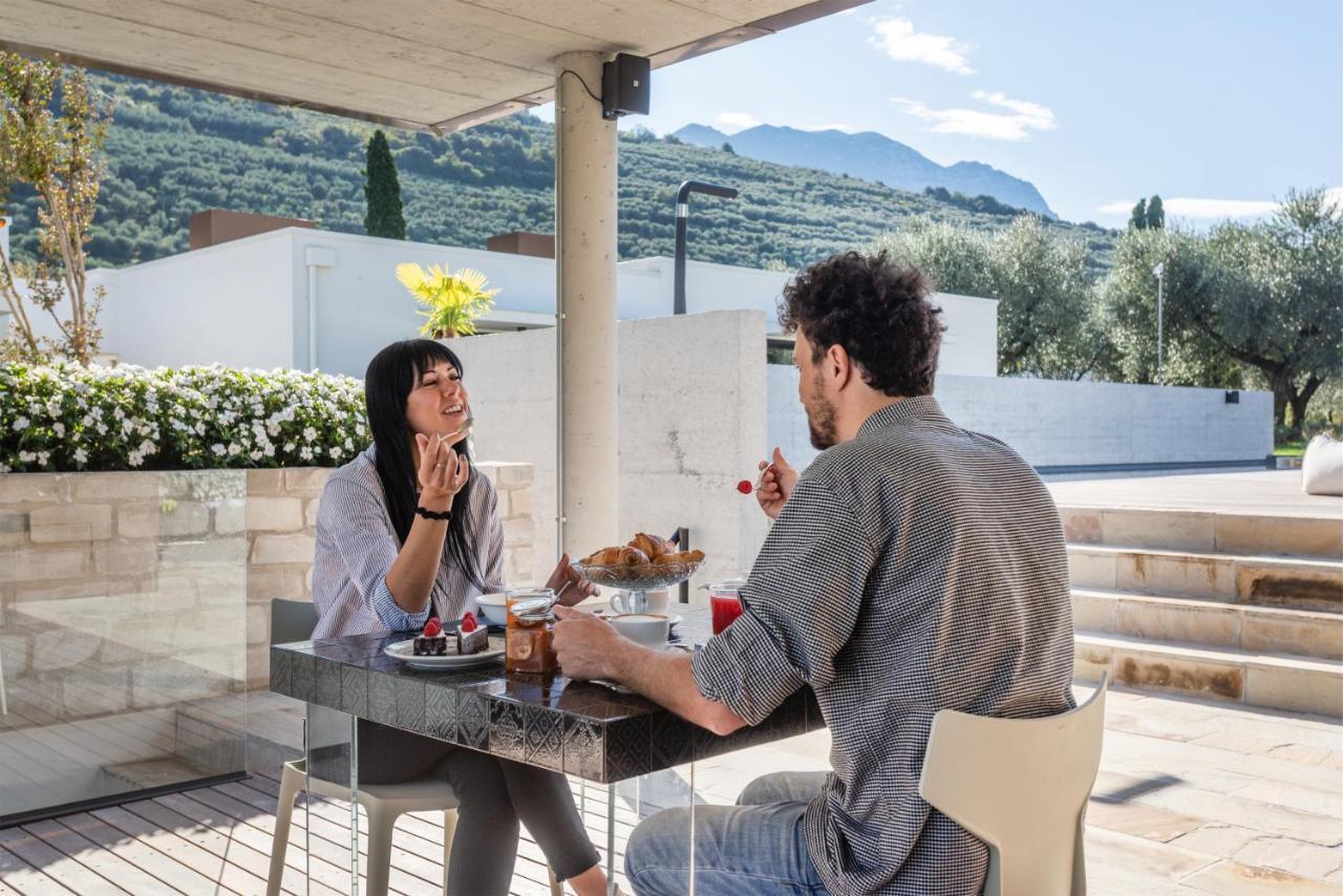 Oleeva Garda Living - Adults Only Bed & Breakfast Riva del Garda Dış mekan fotoğraf